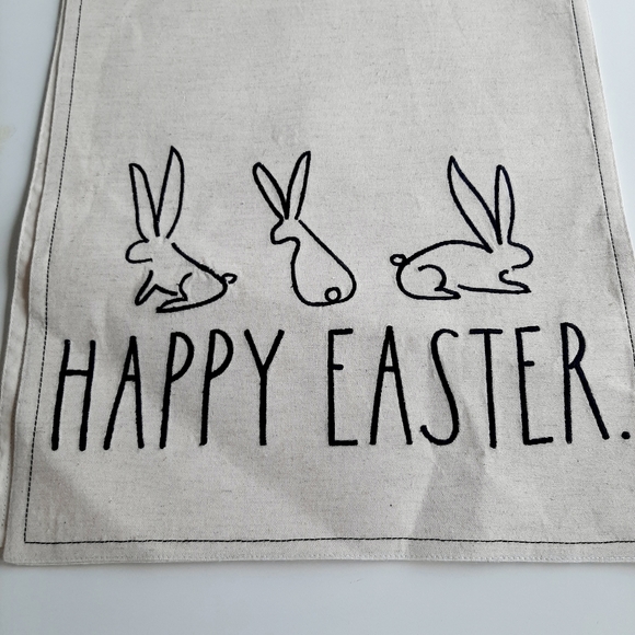 NWT RAE DUNN EASTER TABLE RUNNER. - Picture 4 of 8